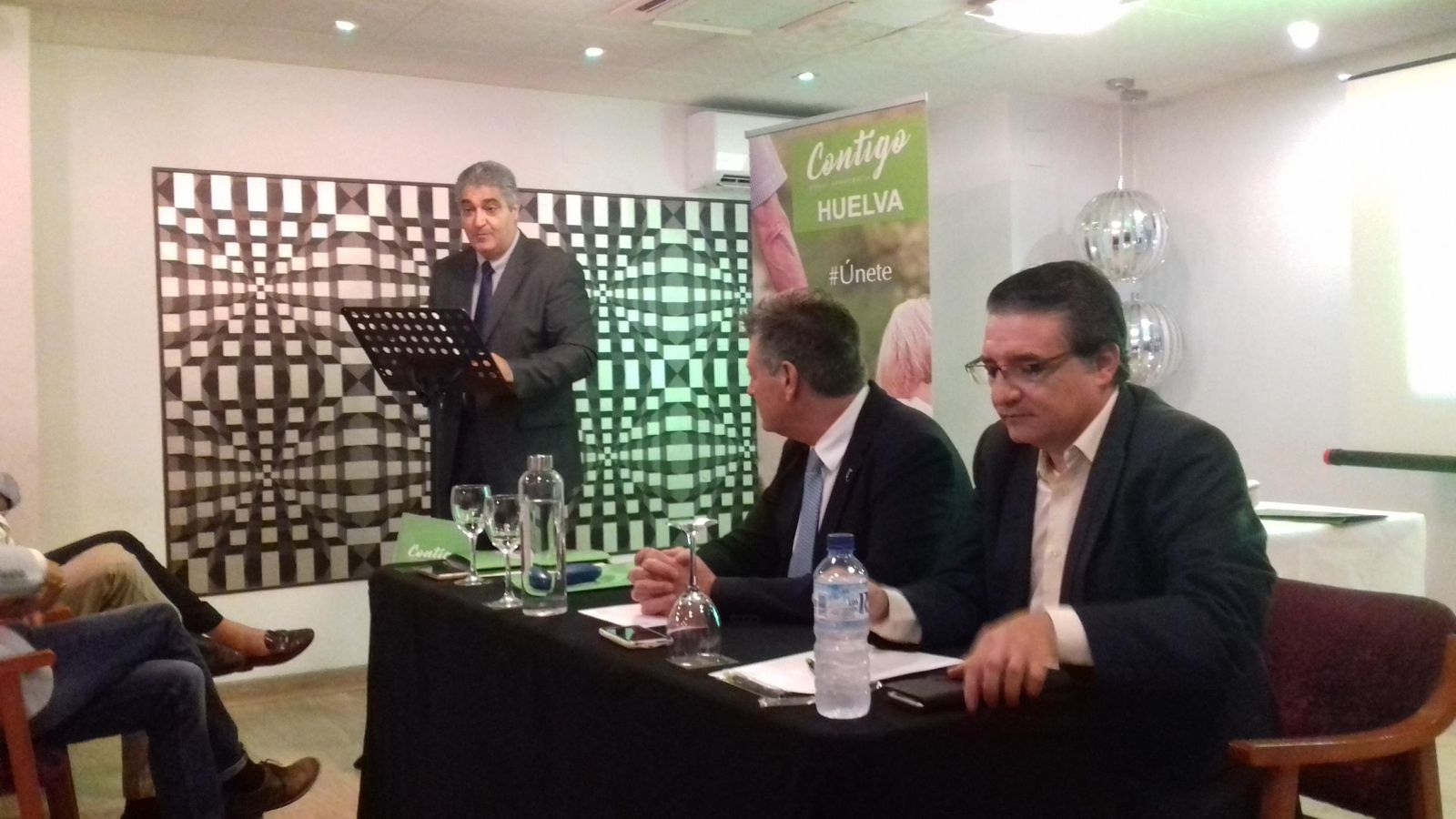 José Molina, Enrique Aguar y Héctor Sánchez, ayer.