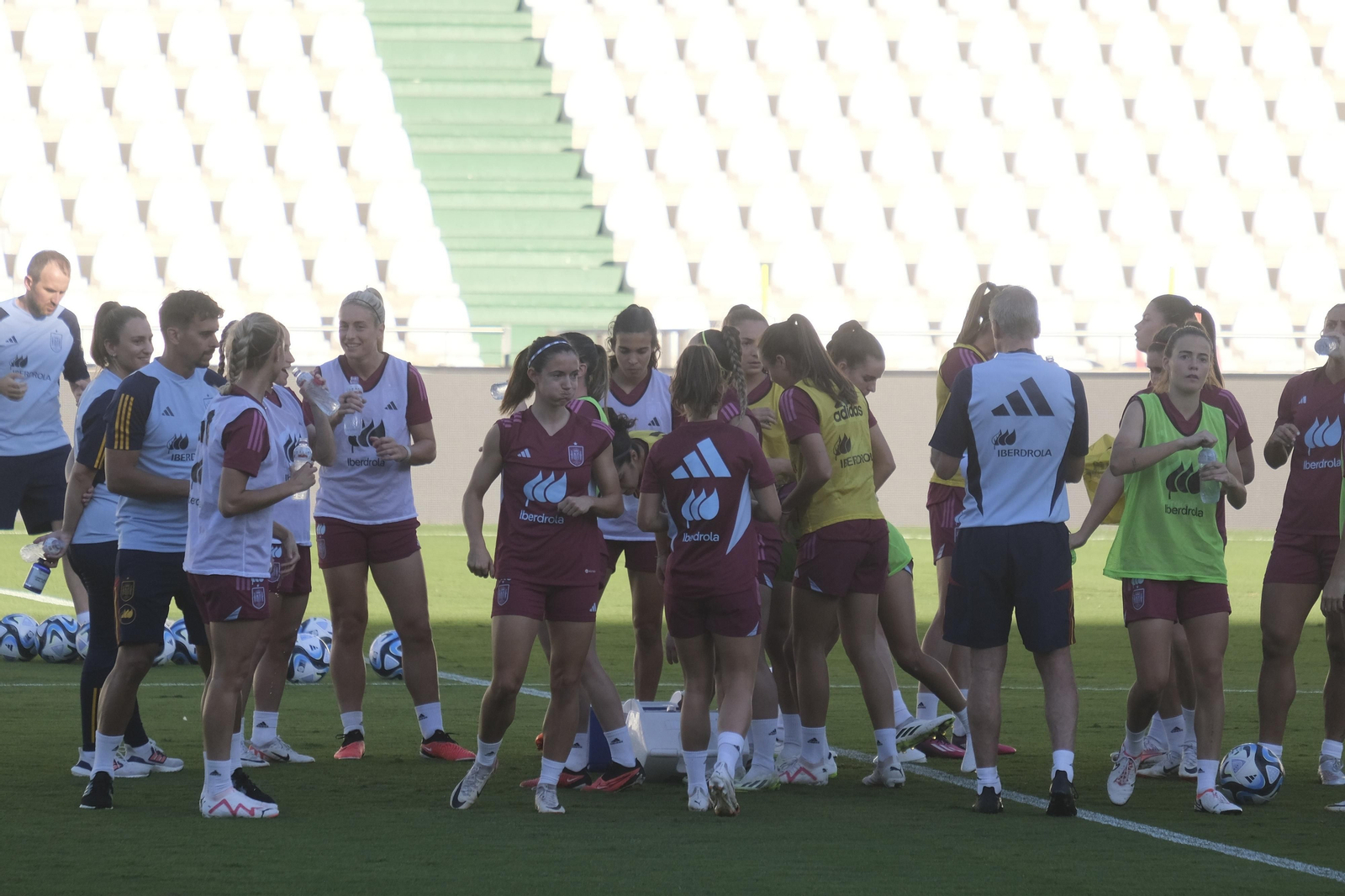Las mejores fotografías del entrenamiento de España en El Arcángel antes de jugar ante Suiza