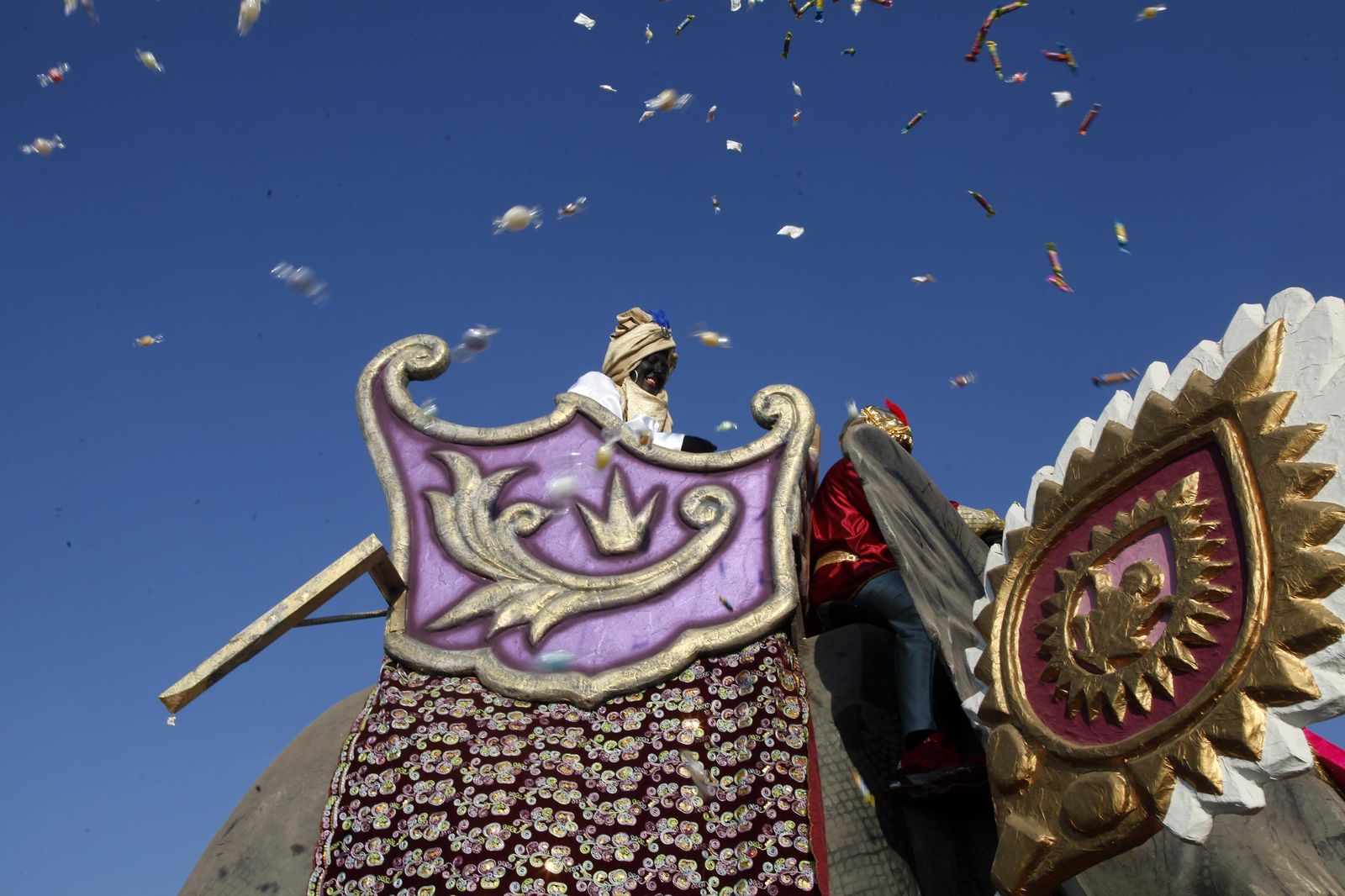 Imágenes de las cabalgatas de Reyes en la Costa Occidental de Huelva