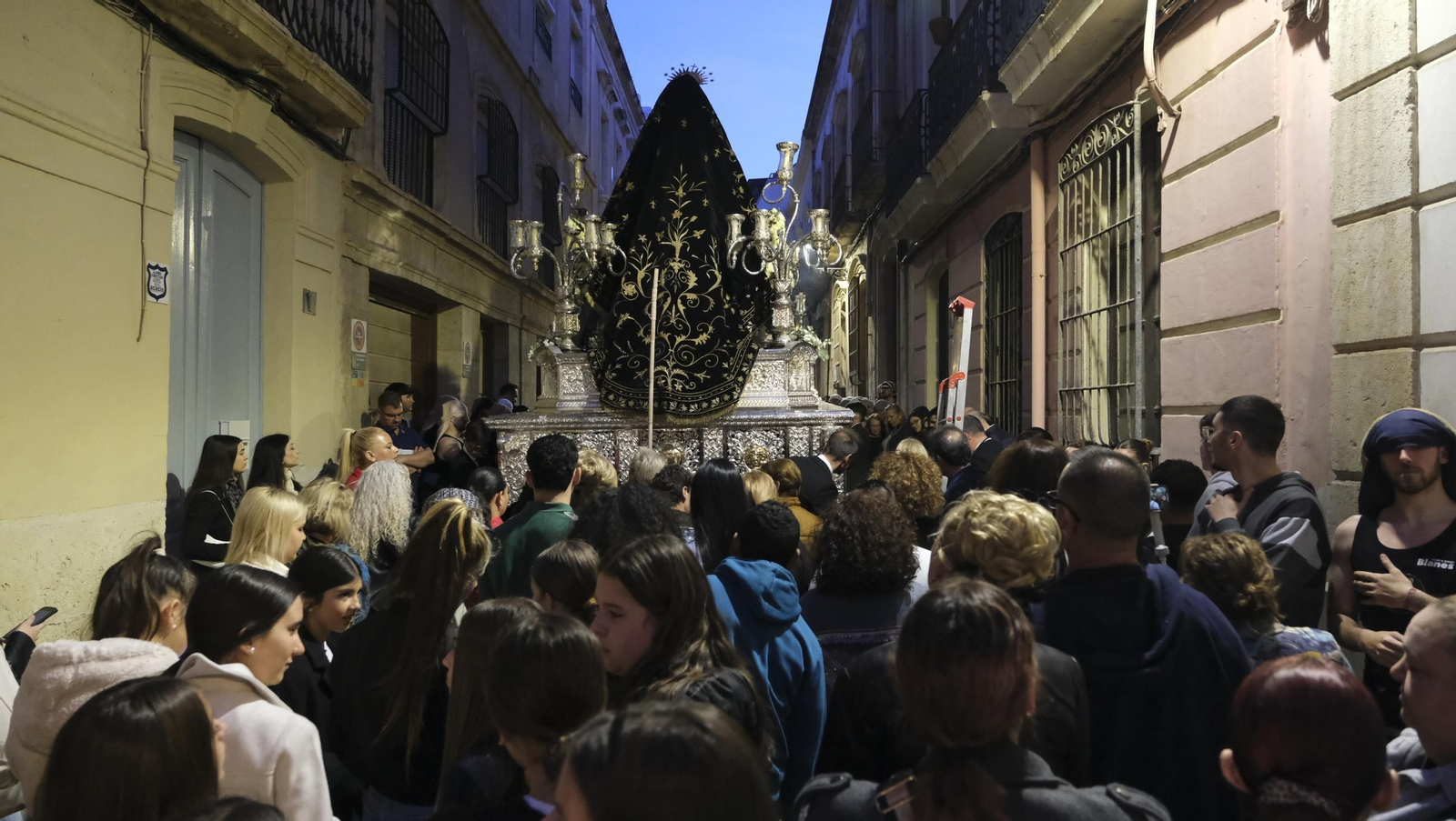 Soledad en la Semana Santa de Almería 2025