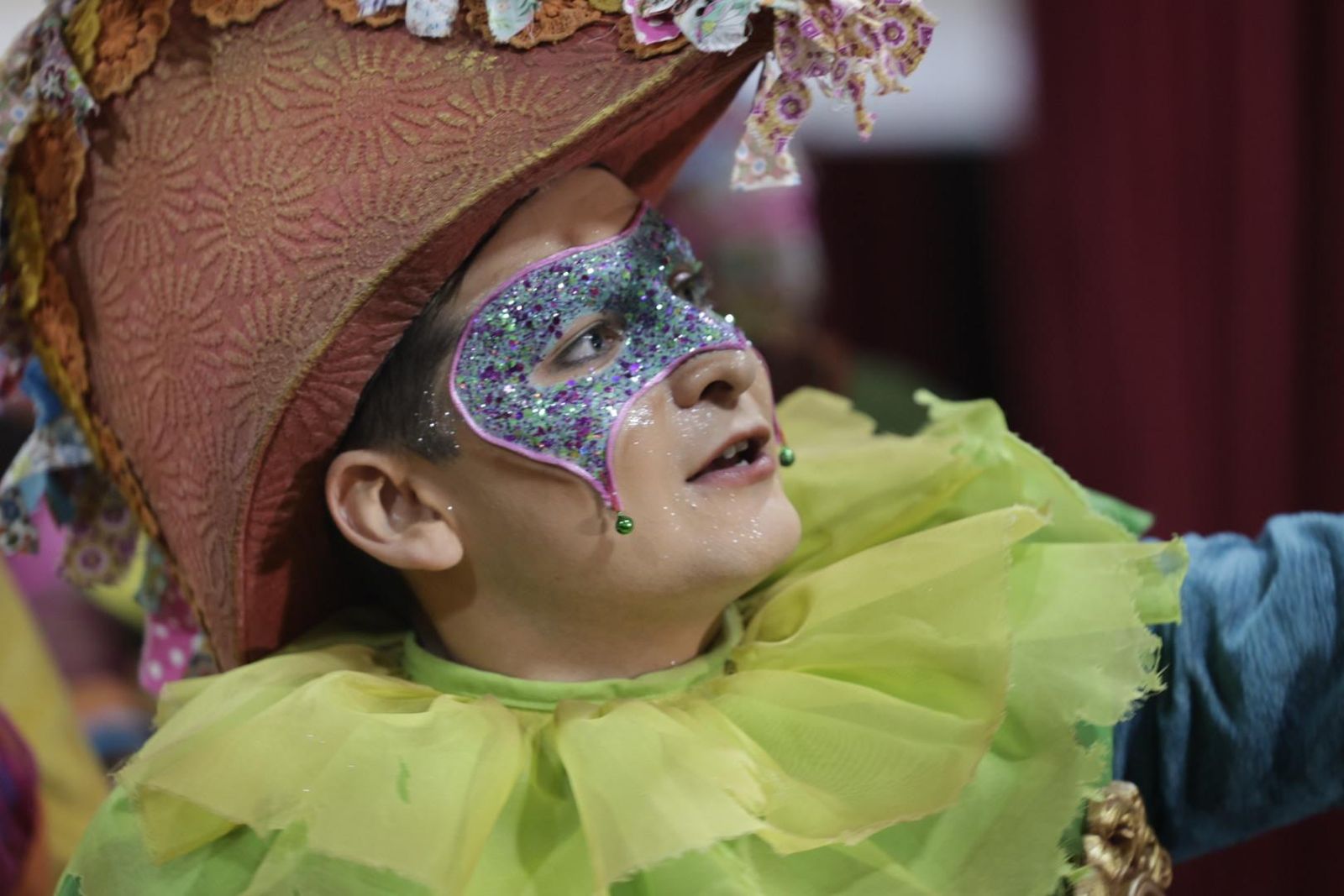 Búscate entre las mejores imágenes de la sexta sesión de cuartos de final del COAC 2026