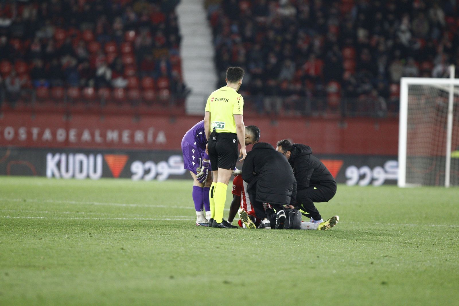U.D. Almería-Cultural y Deportiva Leonesa, en fotos