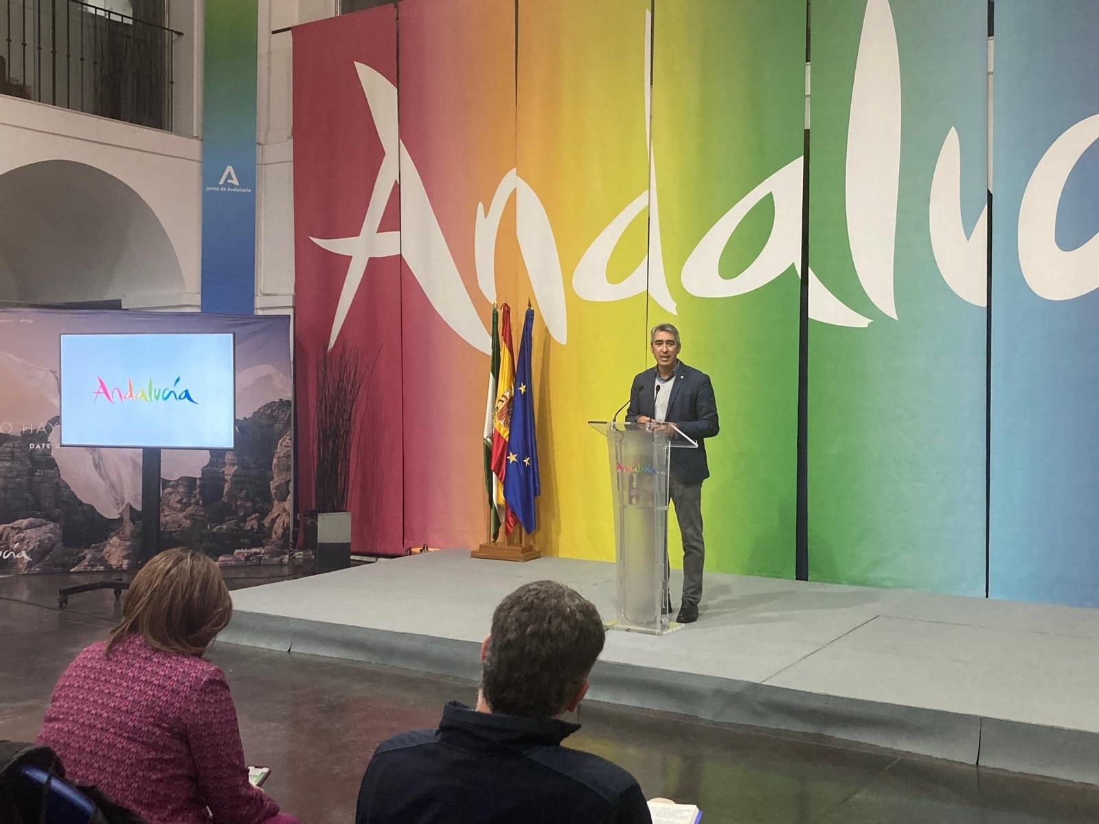 El alcalde de Benalmádena, Víctor Navas.