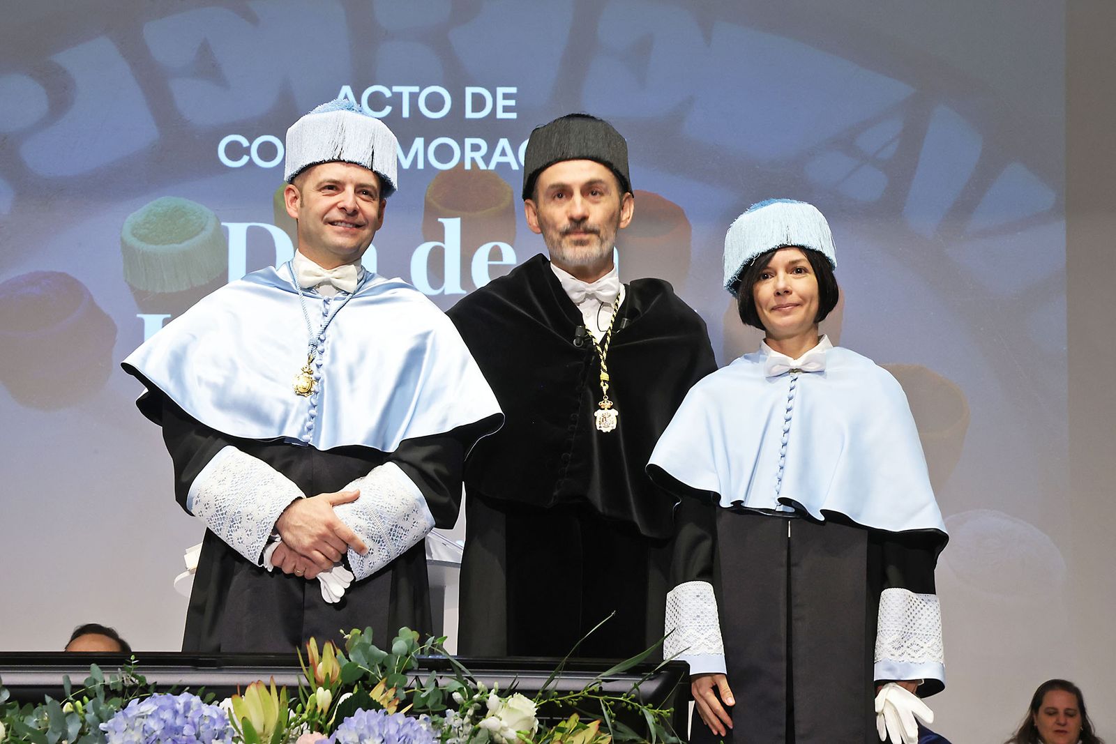 Fotografías de la investidura de los nuevos doctores y doctoras en el acto del 3 de marzo de la universidad de Huelva