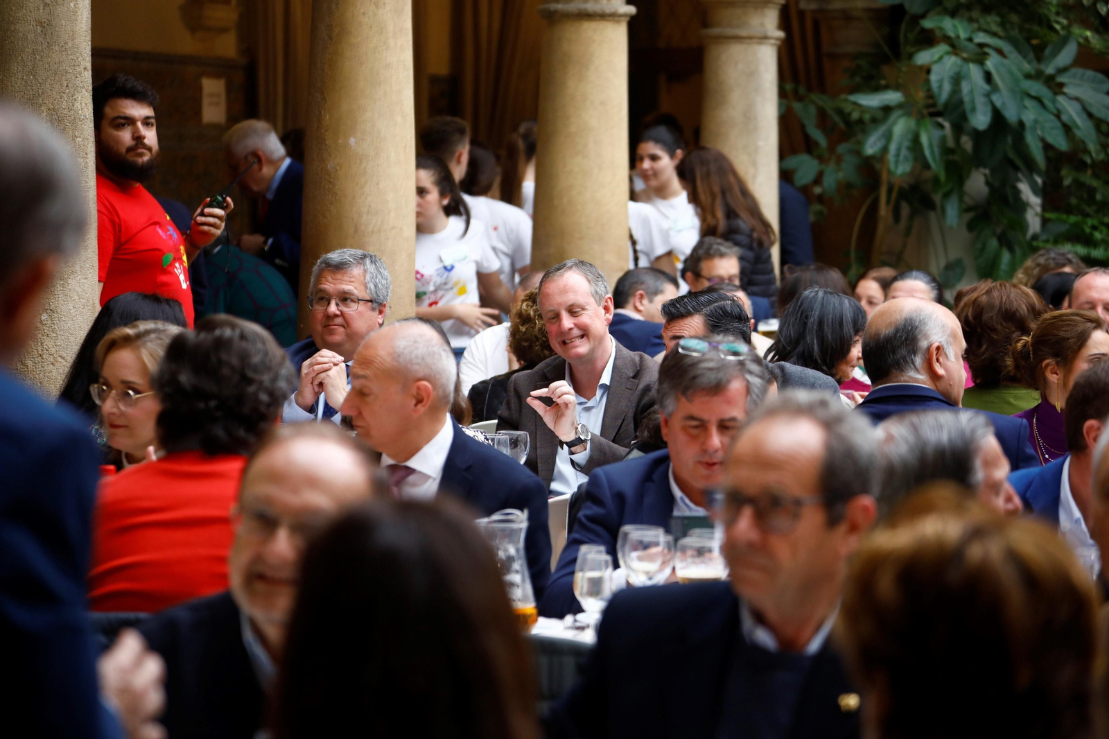 La comida benéfica de la Fundación Bangassou en Córdoba, en imágenes