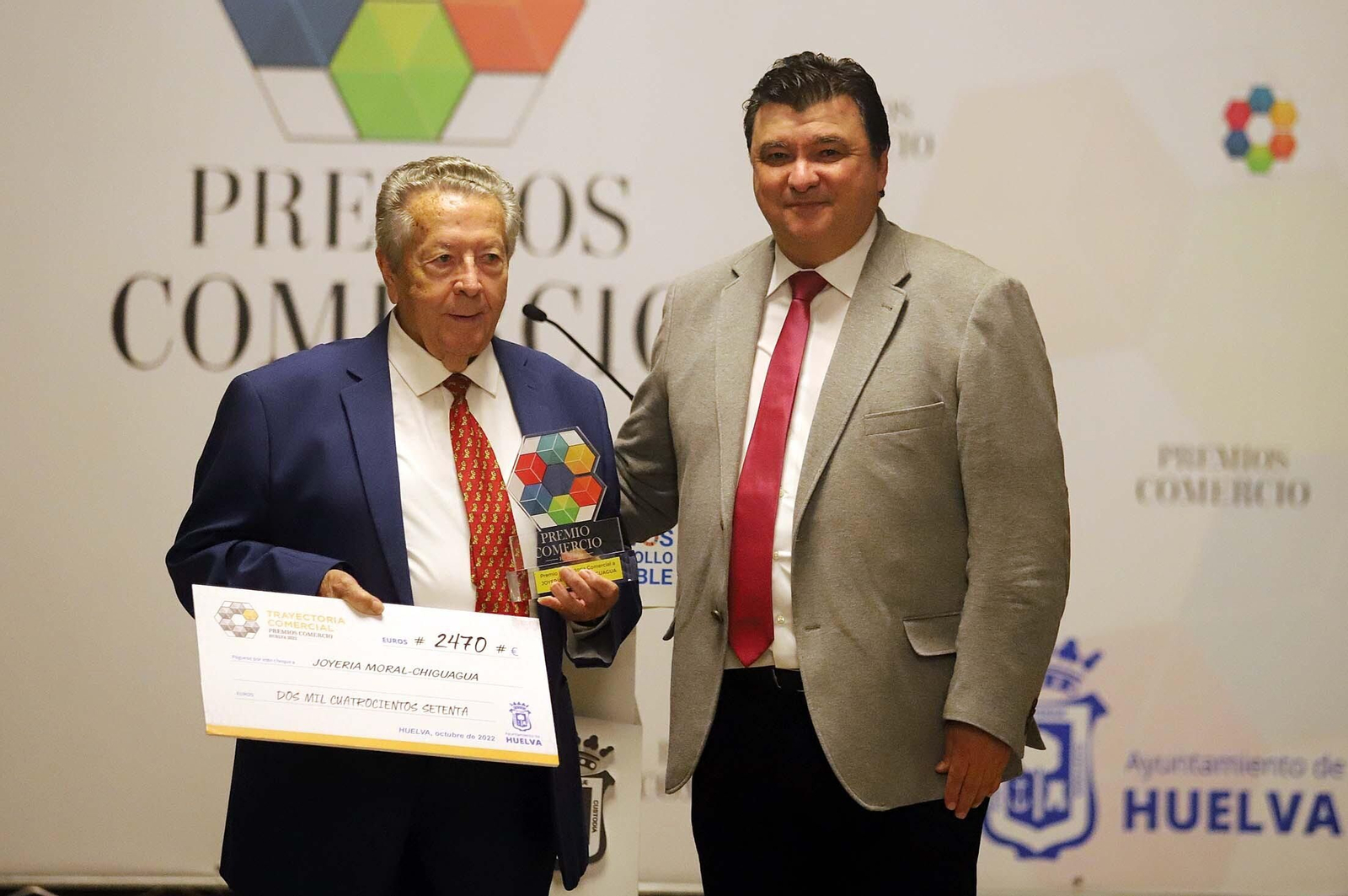 Imágenes de la entrega de los V Premios del Comercio de Huelva