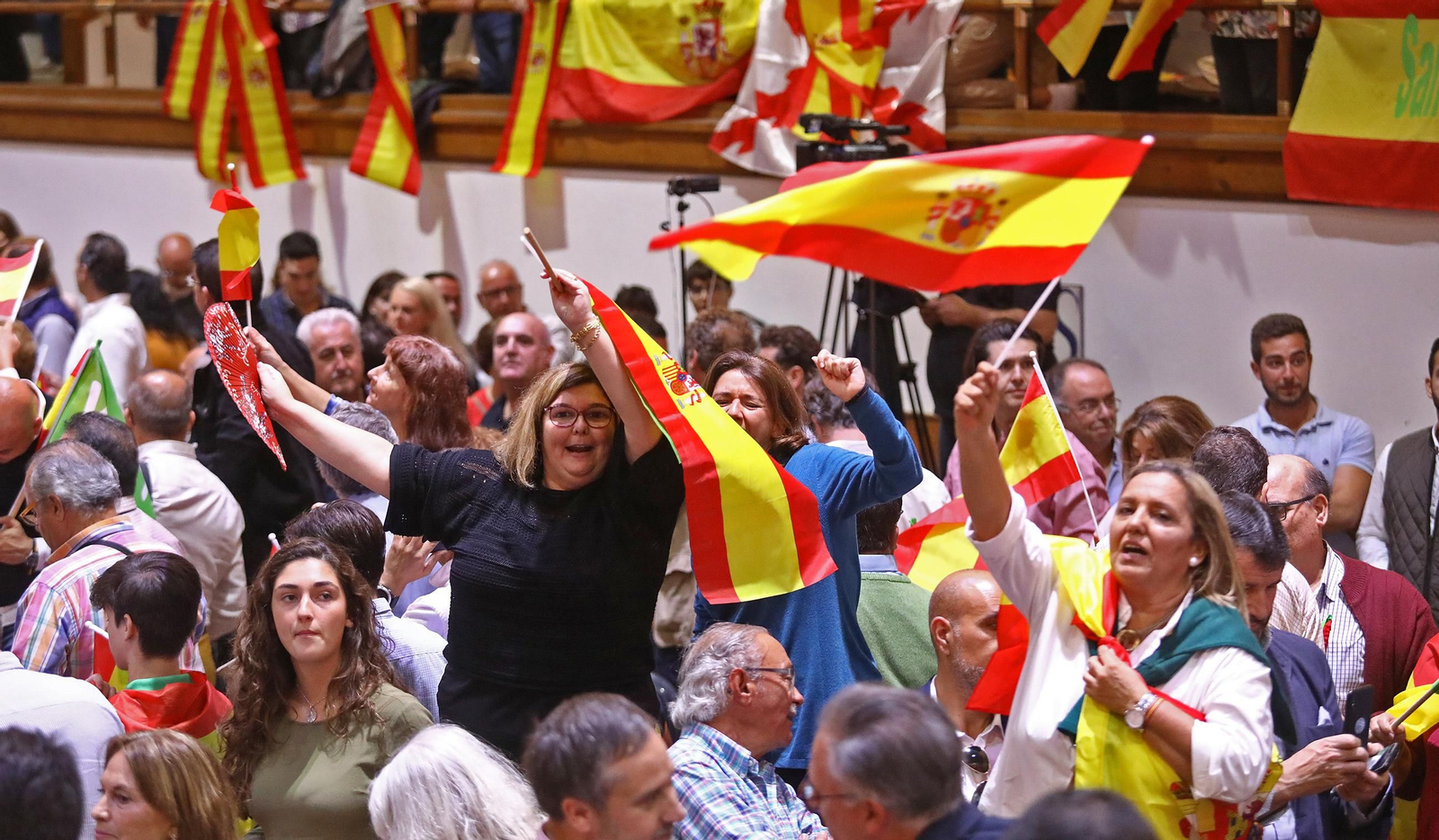 El mitín de Vox en la Real Escuela de Jerez, en imágenes El mitín de Vox en la Real Escuela de Jerez, en imágenes
