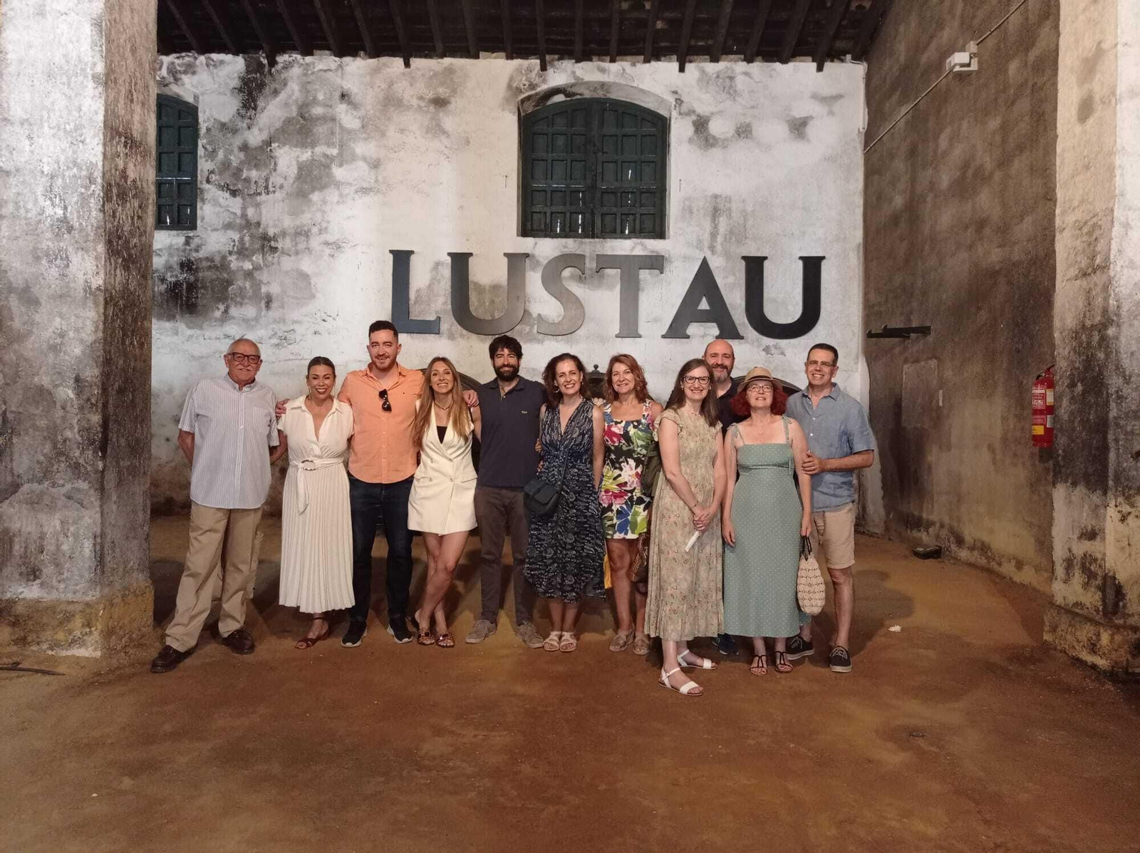 En la imagen, Juanjo Cardenal, Elisabeth Vargas, Miguel Ángel Gómez, Bea Solano, Rafa Castaño, Lola Rivas, Hilda Tovani, Patricia Molina, Óscar Díaz, Marisa Pérez y Josep Vila. En la imagen, Juanjo Cardenal, Elisabeth Vargas, Miguel Ángel Gómez, Bea Solano, Rafa Castaño, Lola Rivas, Hilda Tovani, Patricia Molina, Óscar Díaz, Marisa Pérez y Josep Vila.