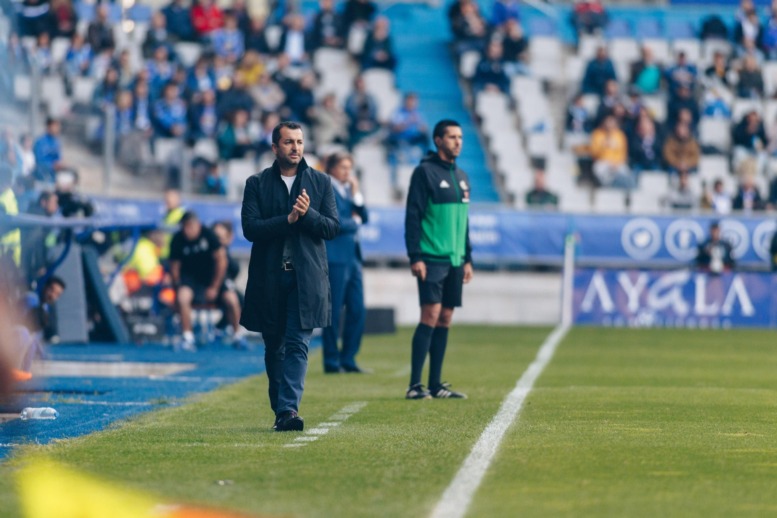 Diego Martínez, durante el partido en Oviedo