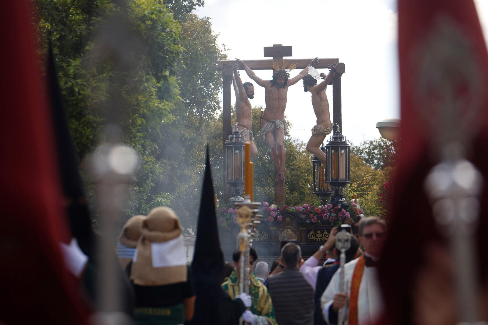 La procesión de la Conversión en este Viernes Santo de Córdoba, en imágenes