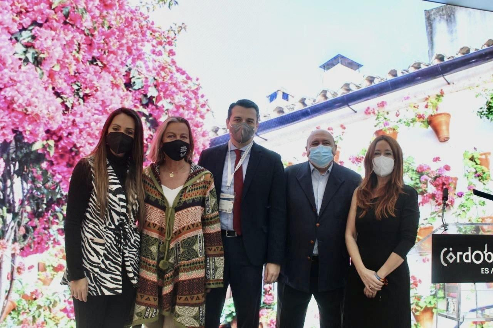 Presentación de la Fiesta de los Patios en Fitur.