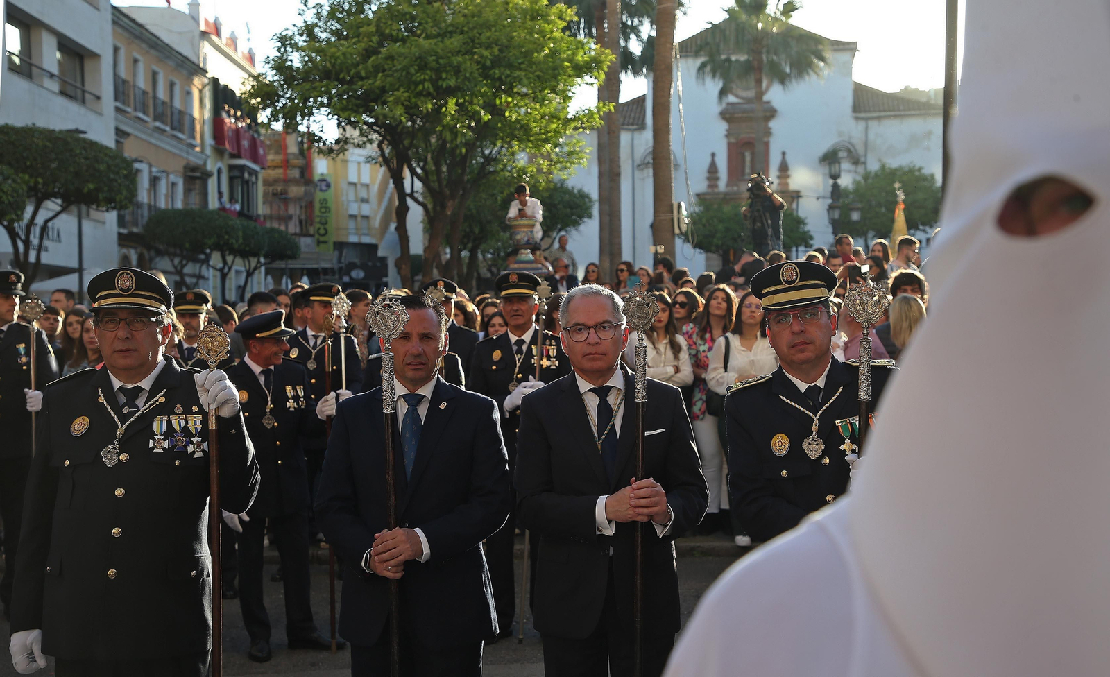 Fotos del Lunes Santo en Algeciras: Coronado de Espinas y La Columna