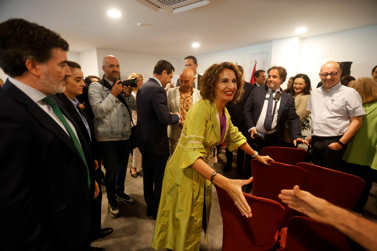 Las mejores imágenes de la entrega de llaves de los apartamentos para mayores de Sama Naharro