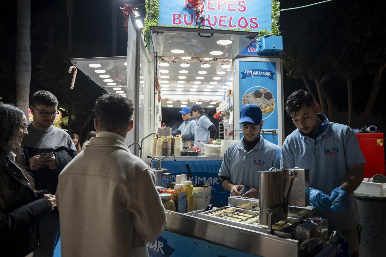 Las mejores imágenes del encendido navideño en Almería