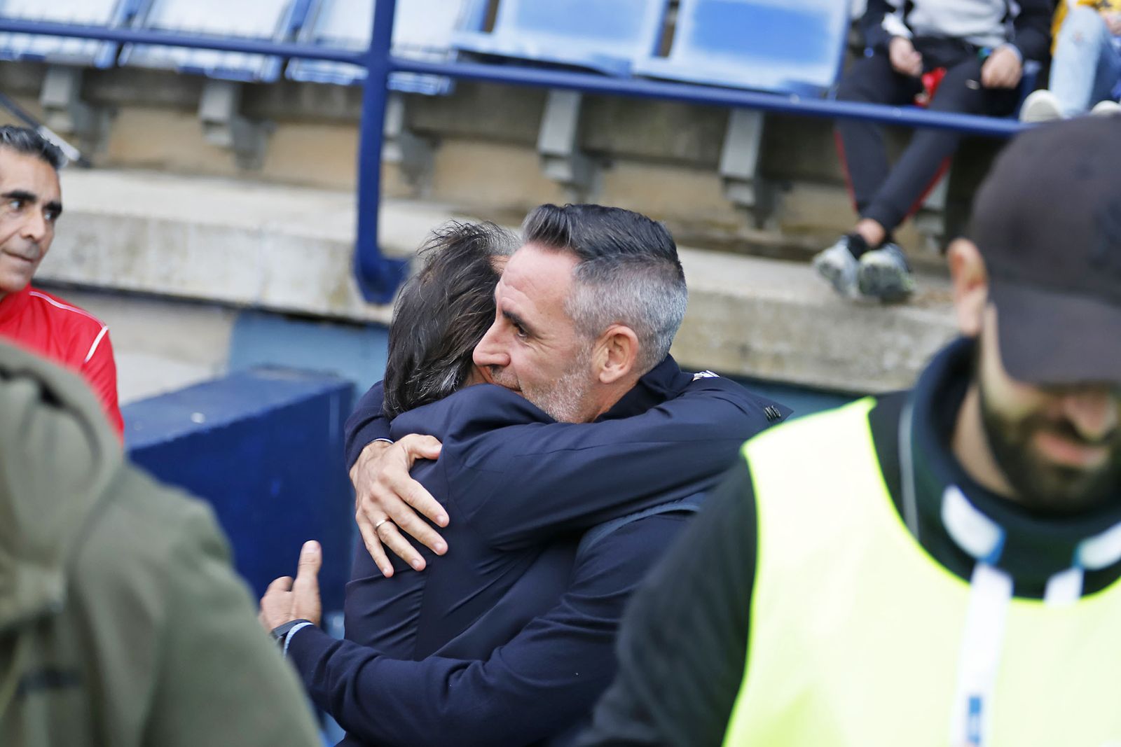 Imágenes del ambiente en el Recreativo de Huelva - San Fernando