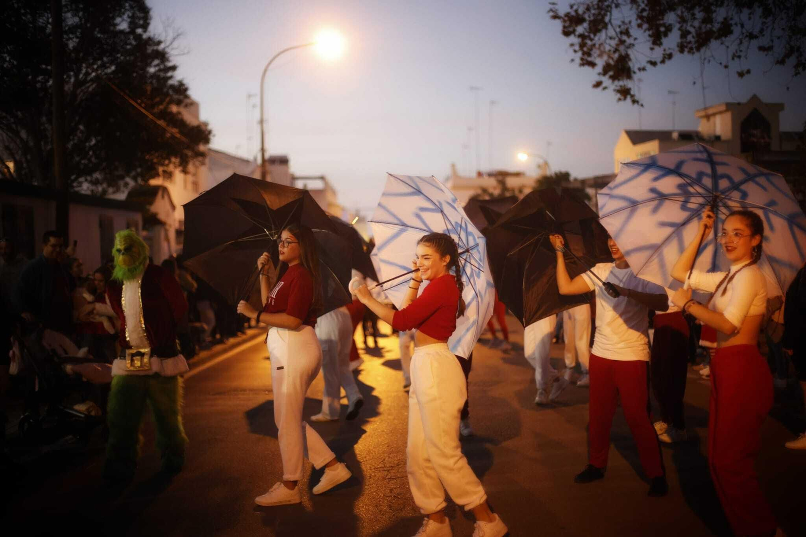 Papá Noel recorre en cabalgata San Fernando
