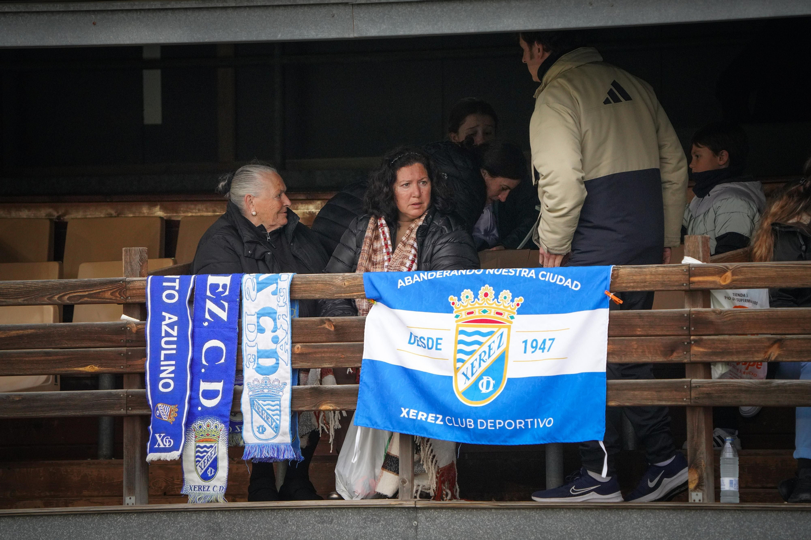 Búscate en el partido del Xerez CD - Cabecense