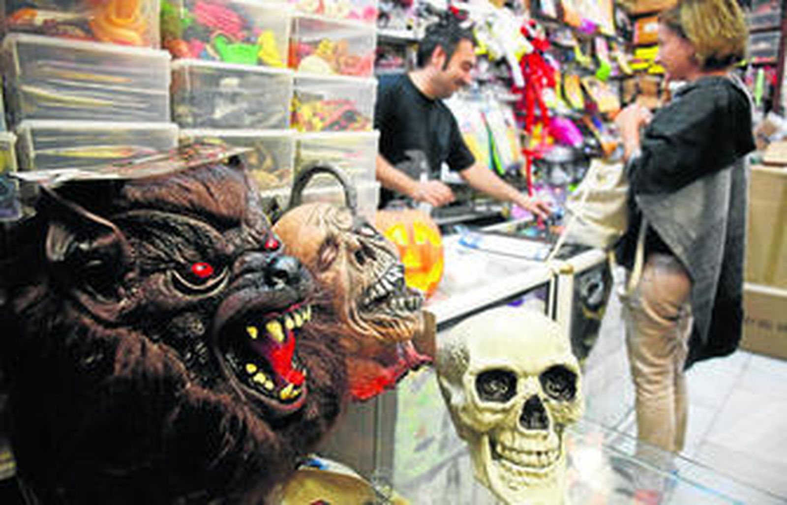 Disfraces para Halloween en la tienda Carrasquilla.