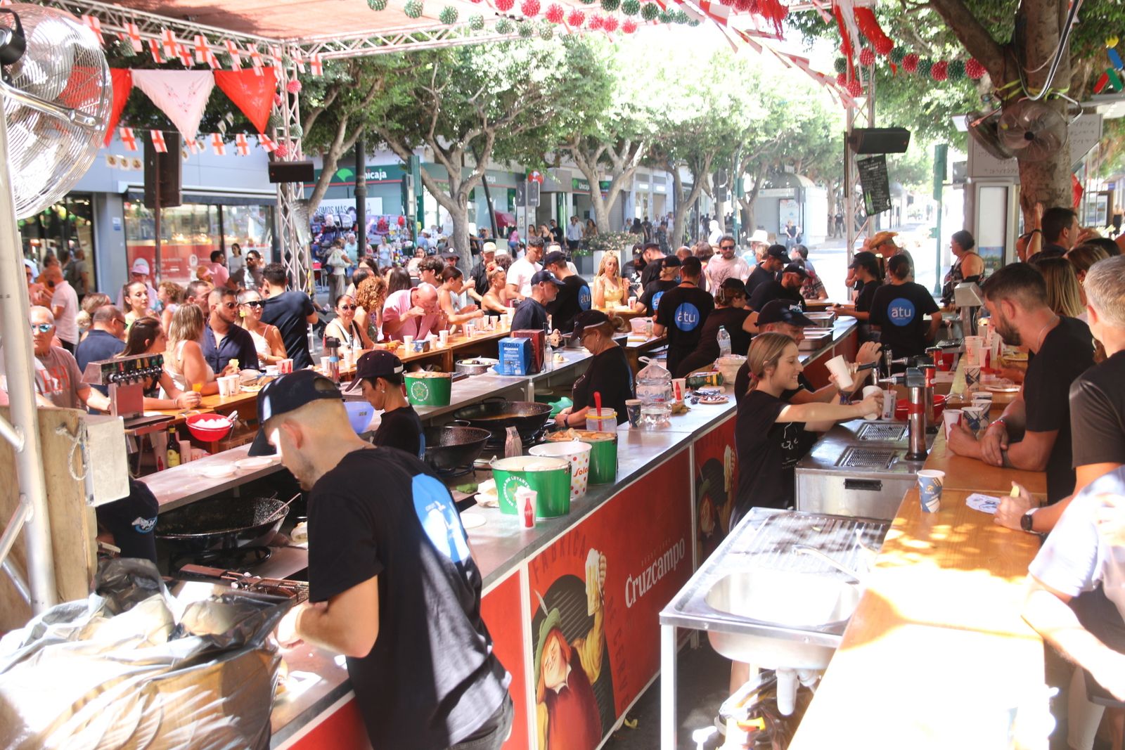 Las imágenes del martes en la Feria de Mediodía de Almería