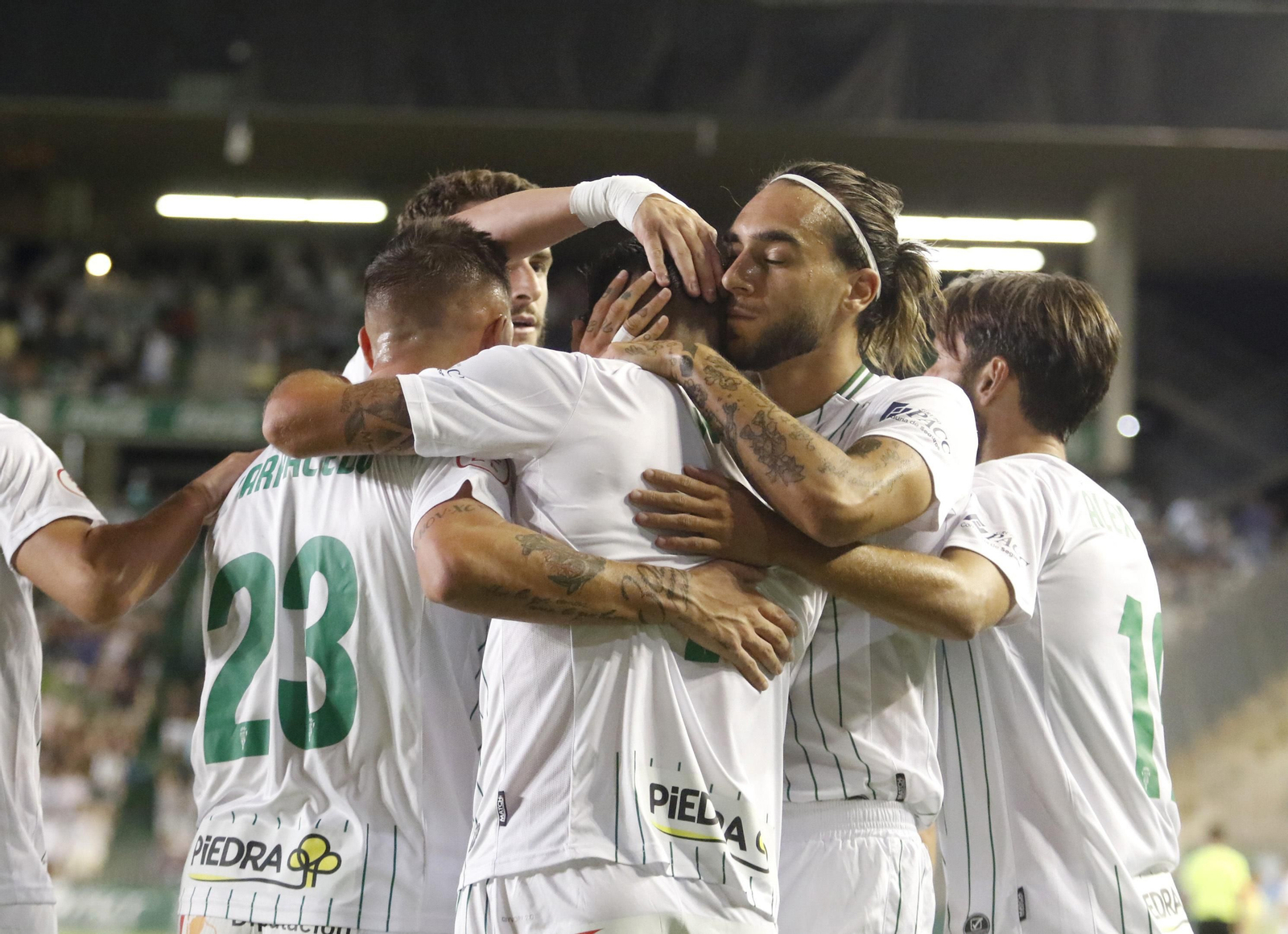 Las imágenes de la victoria del Córdoba CF ante el Rayo Majadahonda en El Arcángel