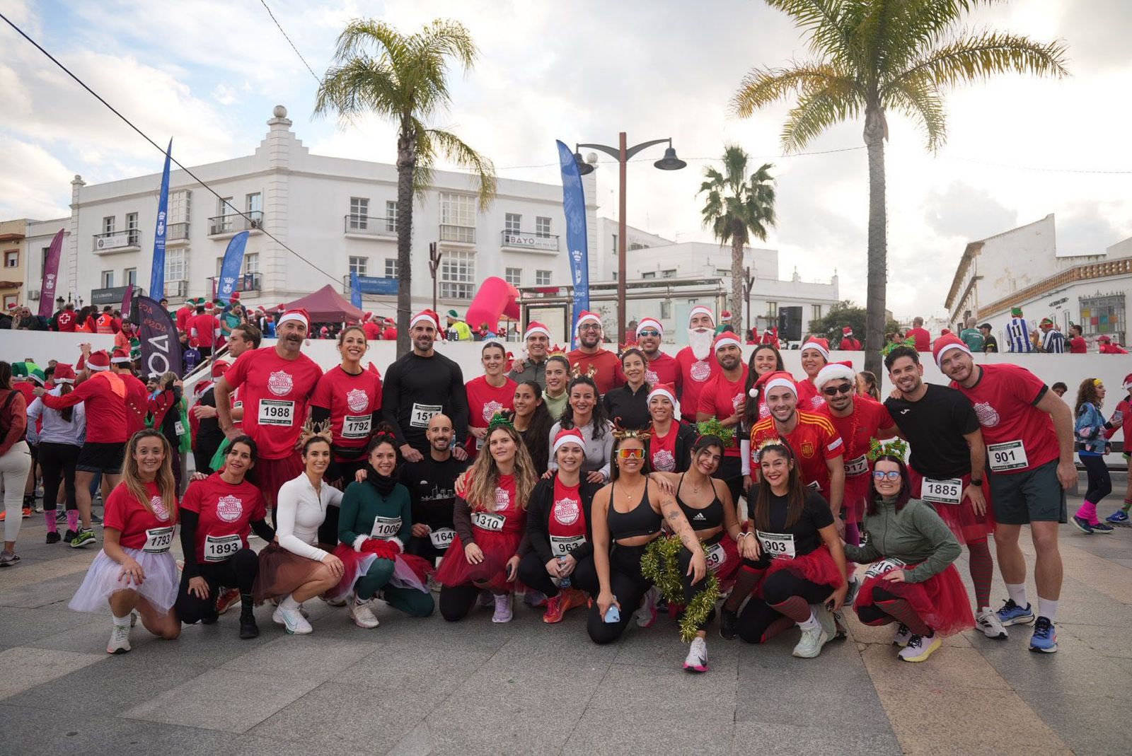 Imágenes de la XII Carrera San Silvestre Chiclanera