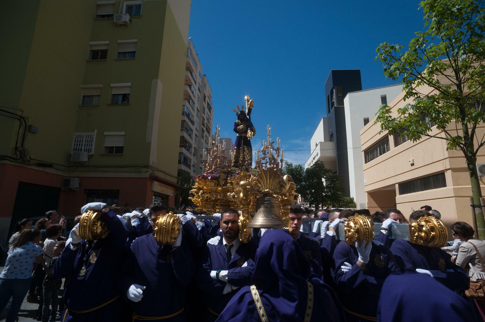 Las fotos de Nueva Esperanza en el Martes Santo en Málaga Las fotos de Nueva Esperanza en el Martes Santo en Málaga