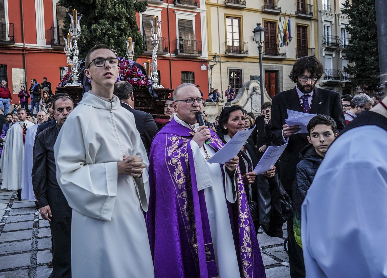 Así fue el vía crucis del Santo Sepulcro