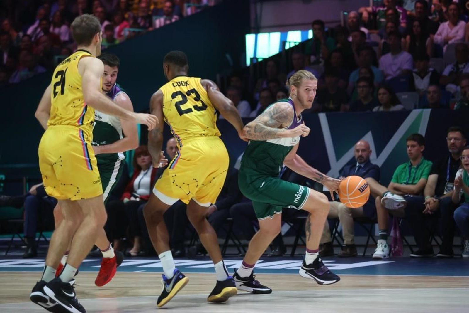 El Unicaja - Lenovo Tenerife, en fotos