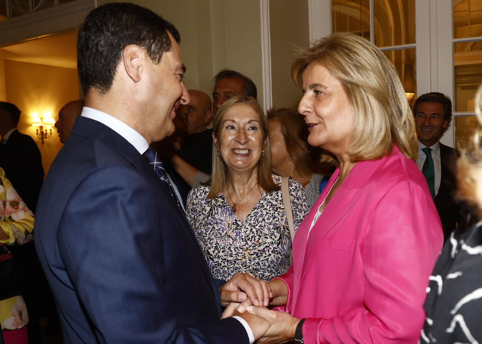 Foro Joly con Juanma Moreno en Madrid, todas las imágenes