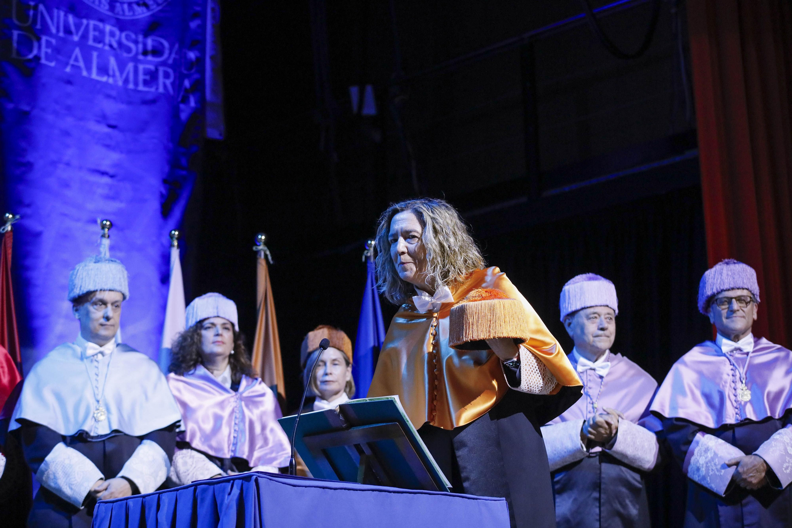 El doctor José María Peiró Silla es investido Doctor Honoris Causa por la UAL, en imágenes