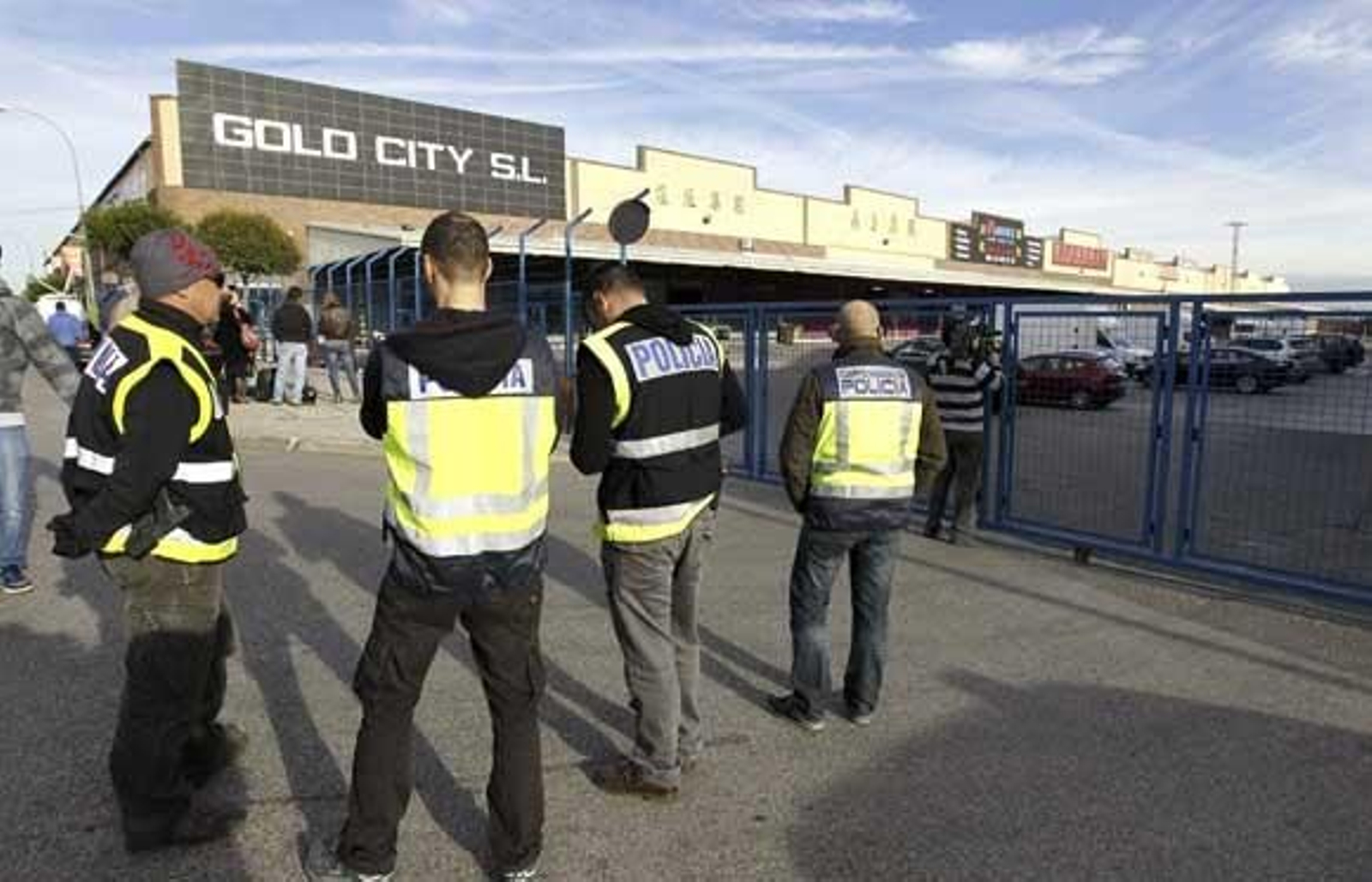 Casi un centenar de detenidos en la mayor operación contra la mafia china en España