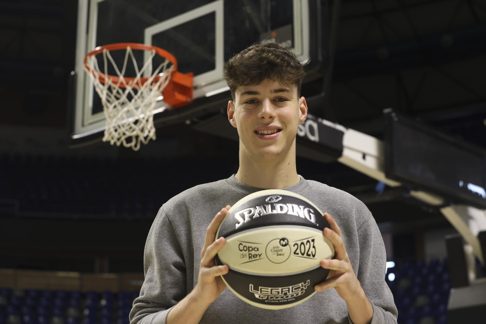 Mario Saint-Supéry da el salto a los 19 años