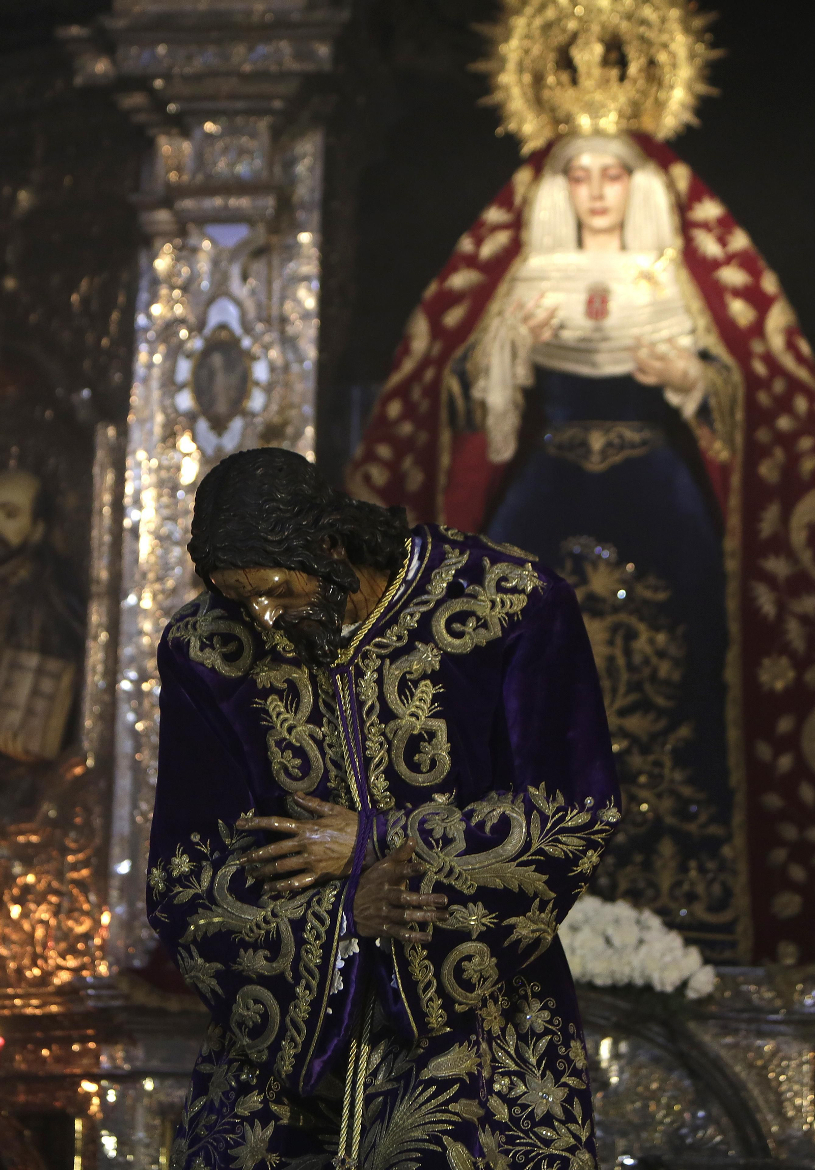 Besapié al Señor de Pasión