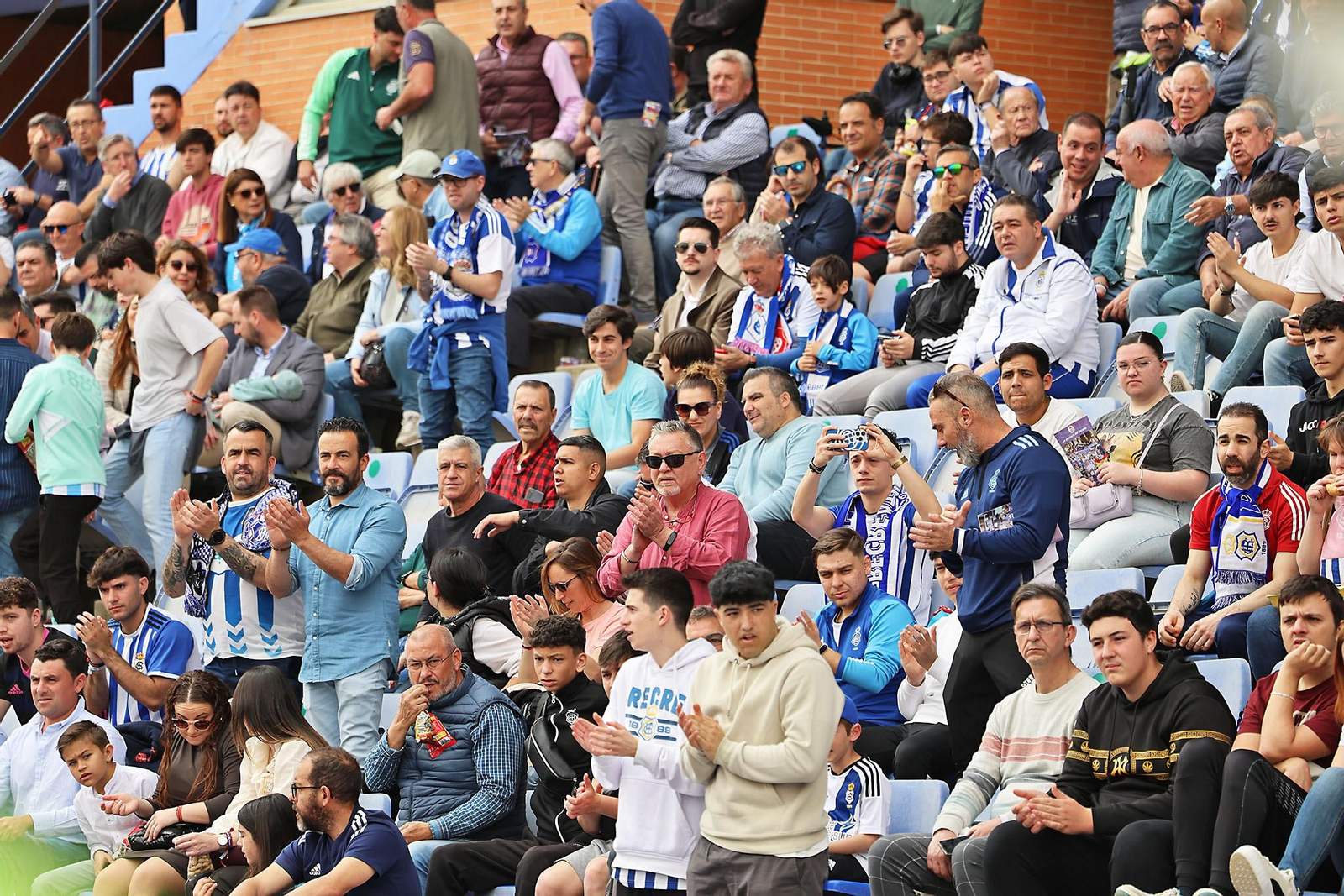 Búscate en el Nuevo Colombino en el Recreativo de Huelva-AD Mérida