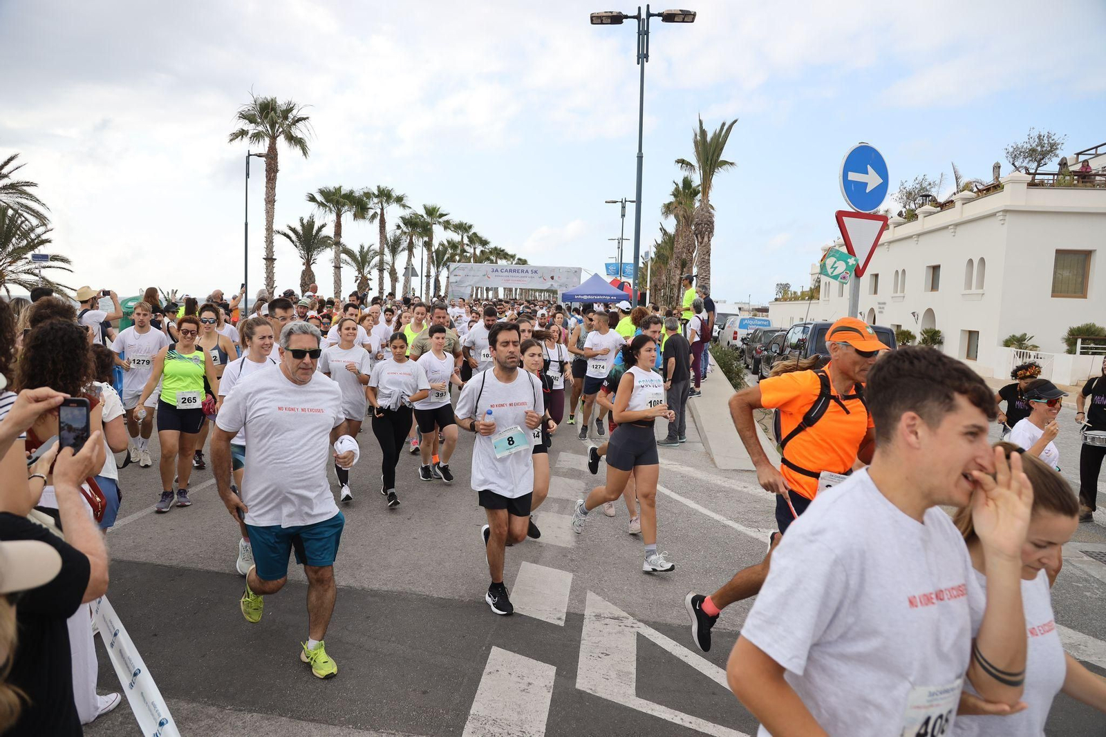 Las fotos de la 3ª carrera solidaria Memorial Vicente Granados en Málaga