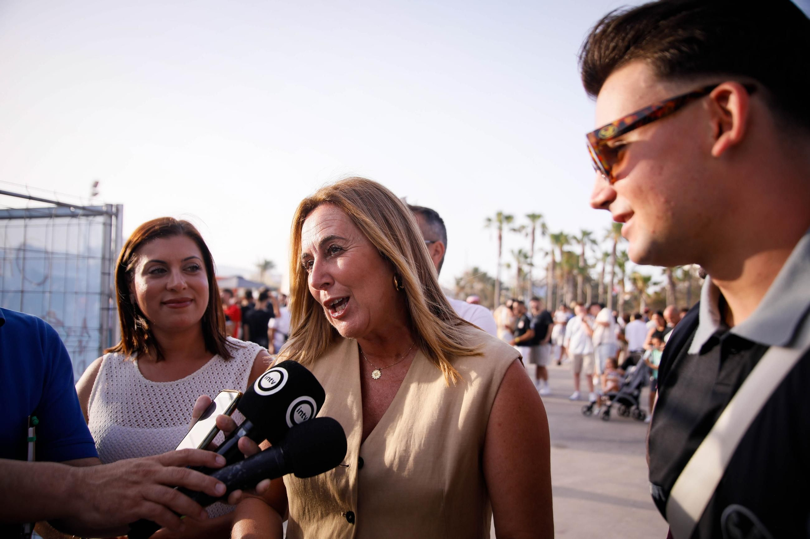 Imágenes del Festival AlmeriArt en el Parque de las Almadrabillas