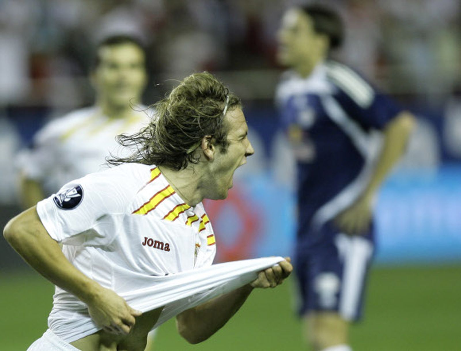 Sevilla-Salzburgo (2-0): Adriano encarrila la eliminatoria