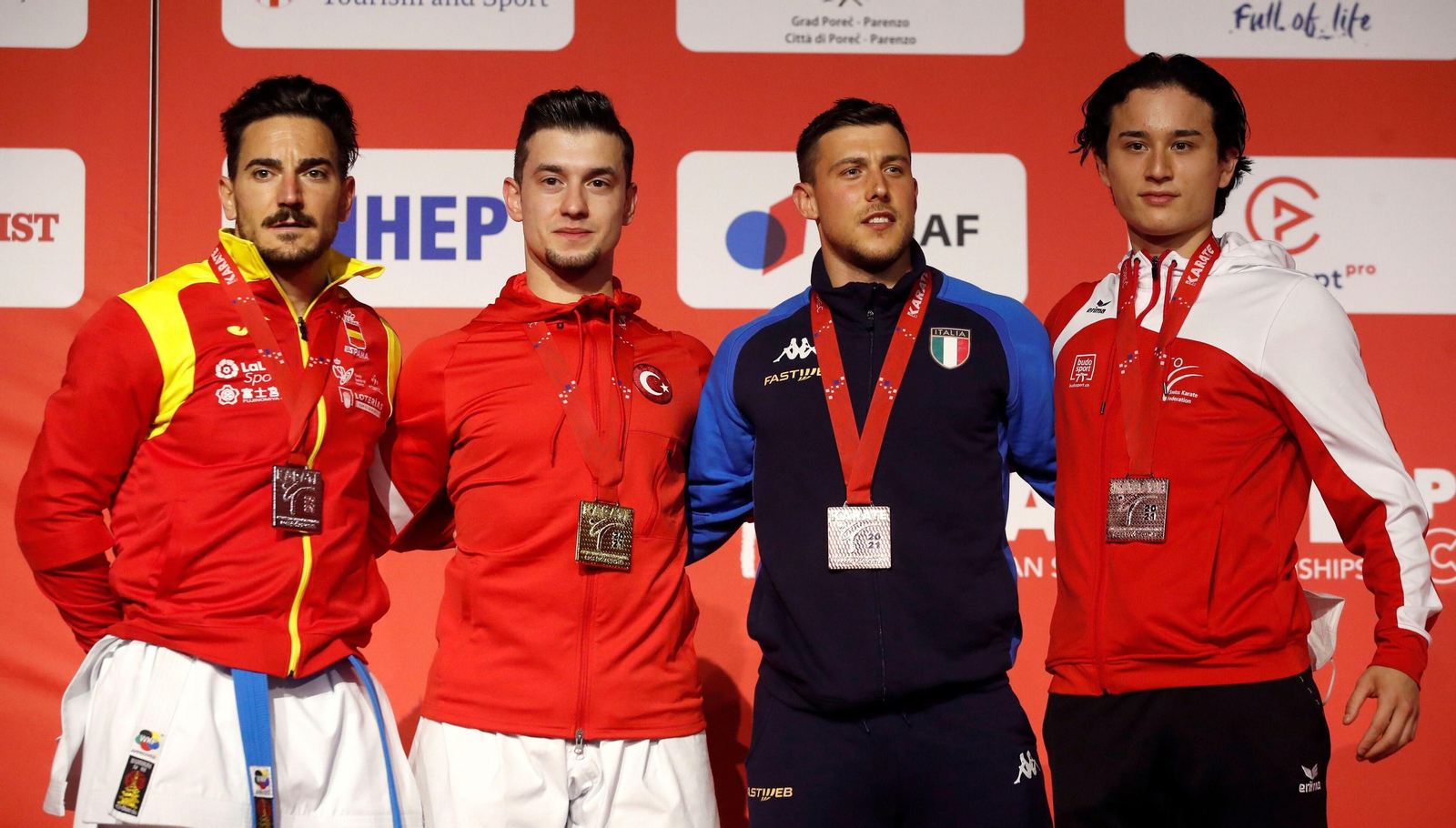 La carrera de Damián Quintero, en fotos