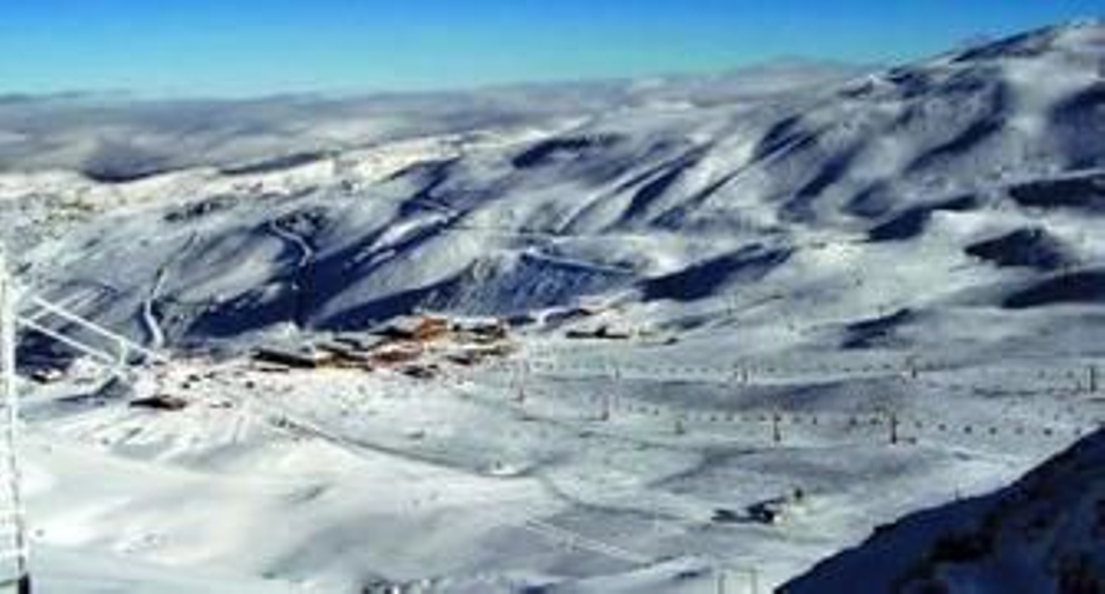 Los espesores de nieve oscilan entre los 30 y los 80 centímetros.