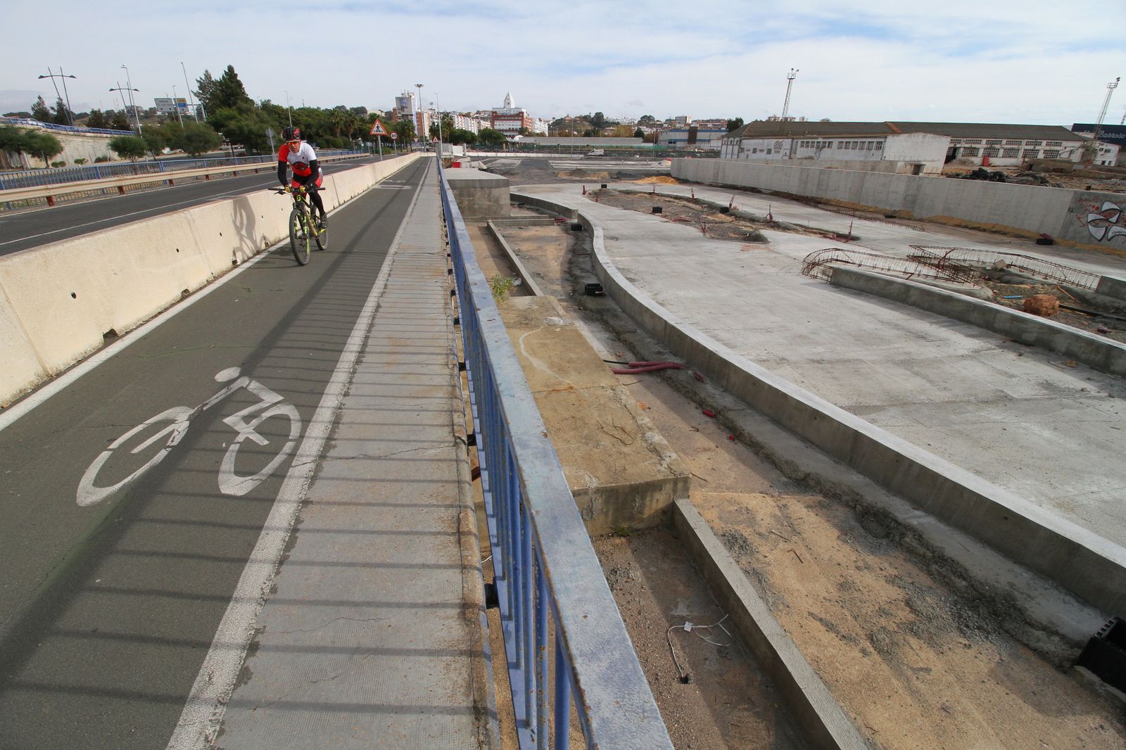 Imágenes del mal estado del puente Sifón.