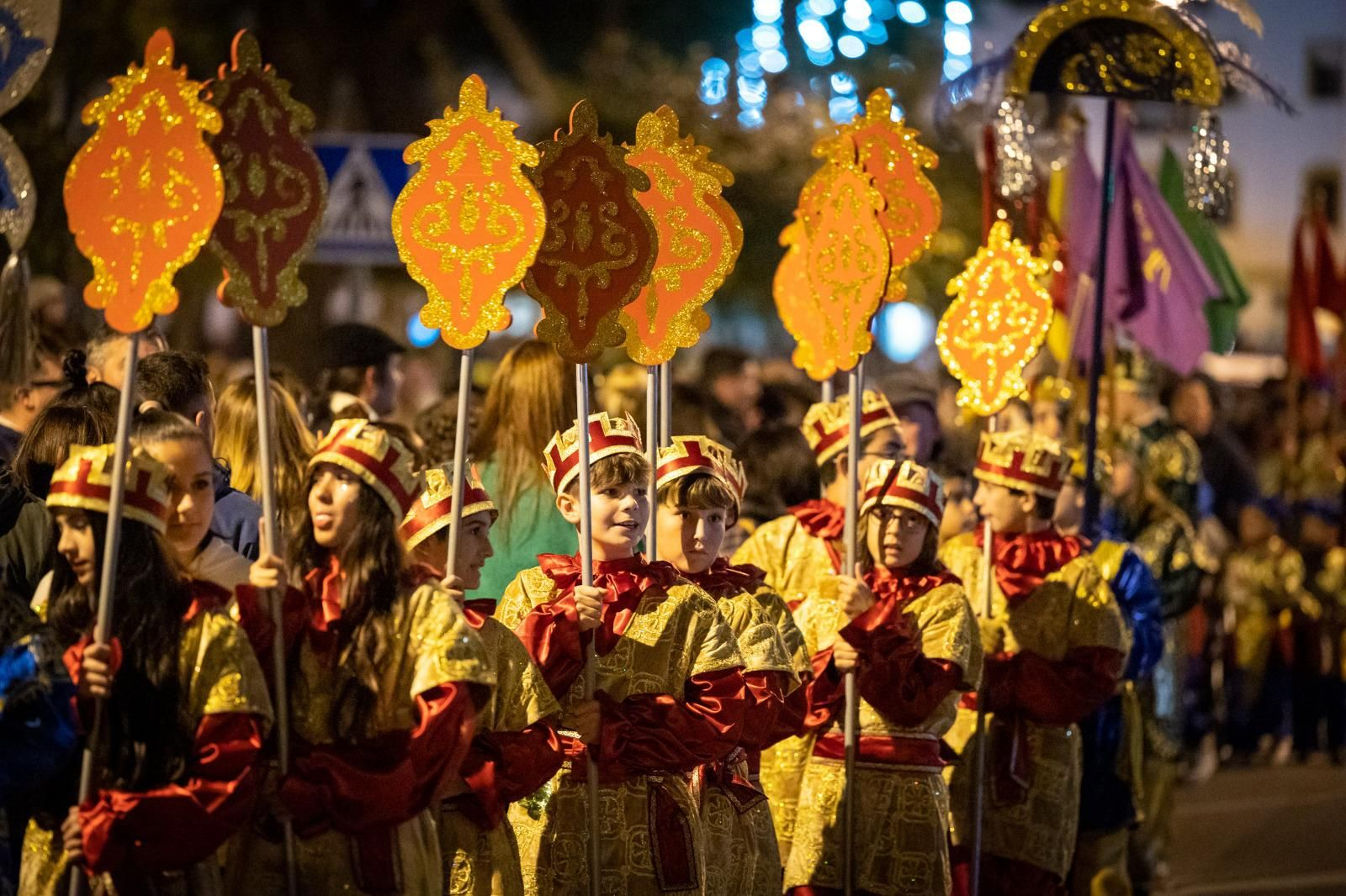 Las imágenes de la cabalgata del Heraldo de los Reyes Magos en San Fernando