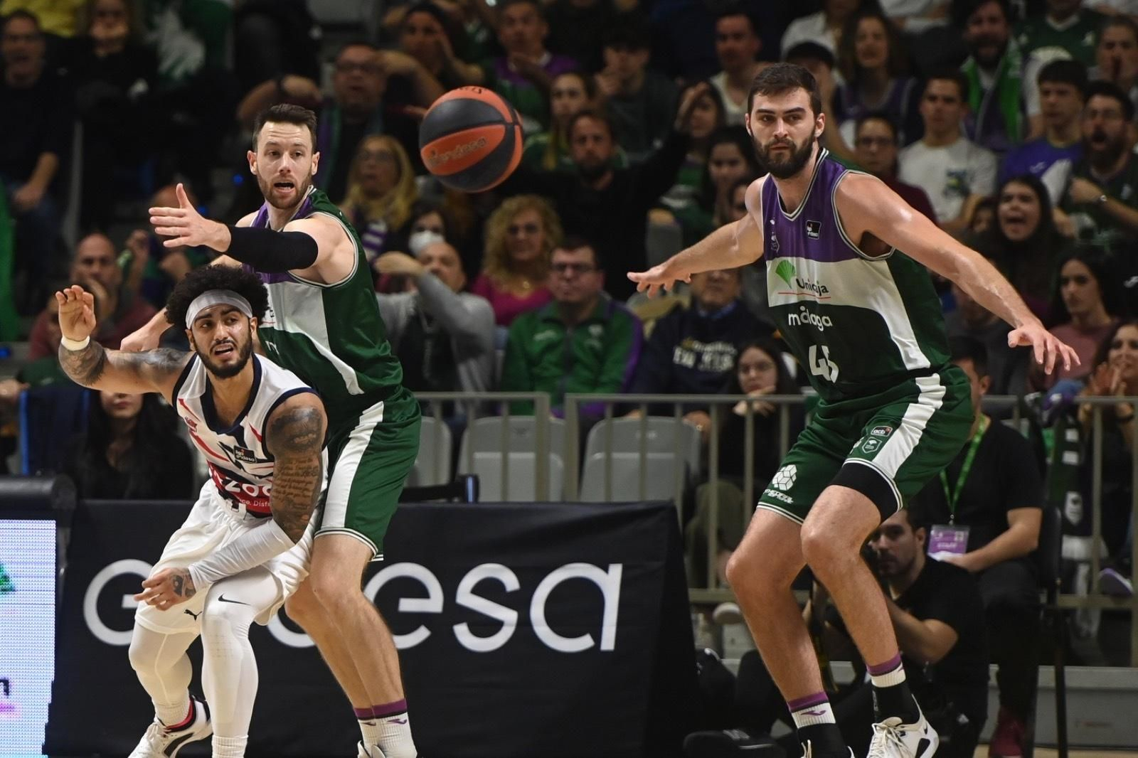 El Unicaja - Cazoo Baskonia, en imágenes