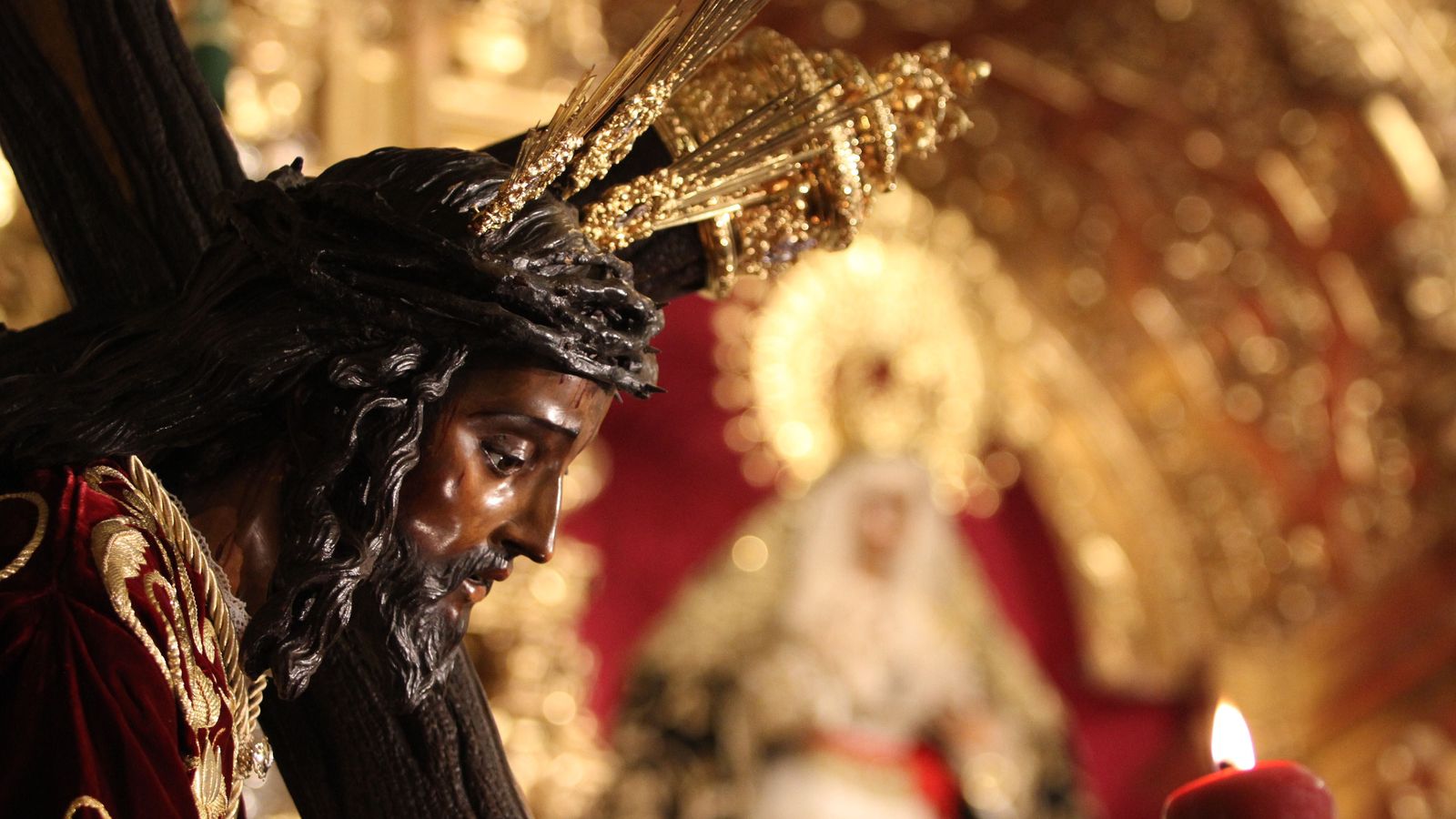 El Cristo de las Tres Caídas en la Capilla de los Marineros.