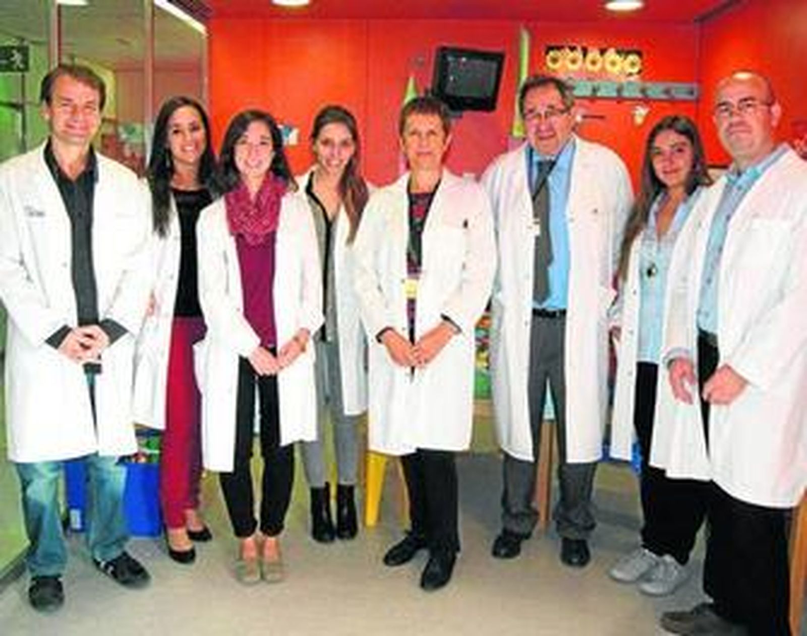 Josep Roma, Ana Almazán, Laia París, Carla Molist, Soledad Gallego, Josep Sánchez, Luz Jubierre y Miguel Segura.