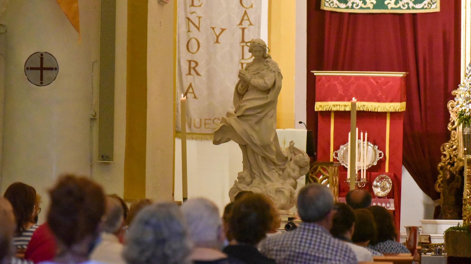 Las fotos de la perigrinacion religiosa  Madre Ven en la Iglesia de La Palma