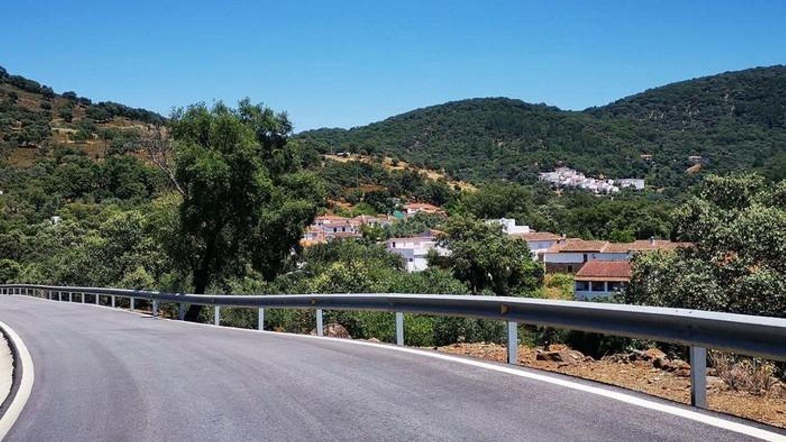 Carretera a Valdezufre