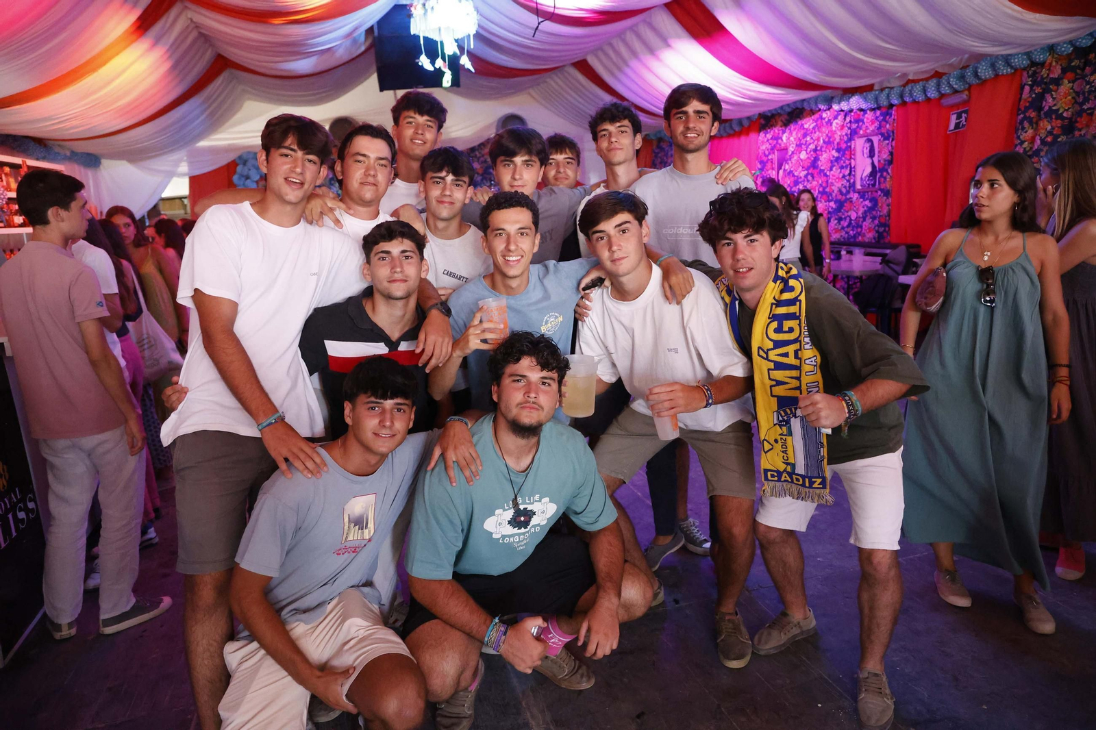 Búscate en las fotos del viernes de la Feria de La Línea