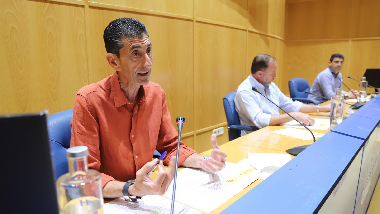 Sebastián Donaire explica los pormenores del acuerdo logrado.