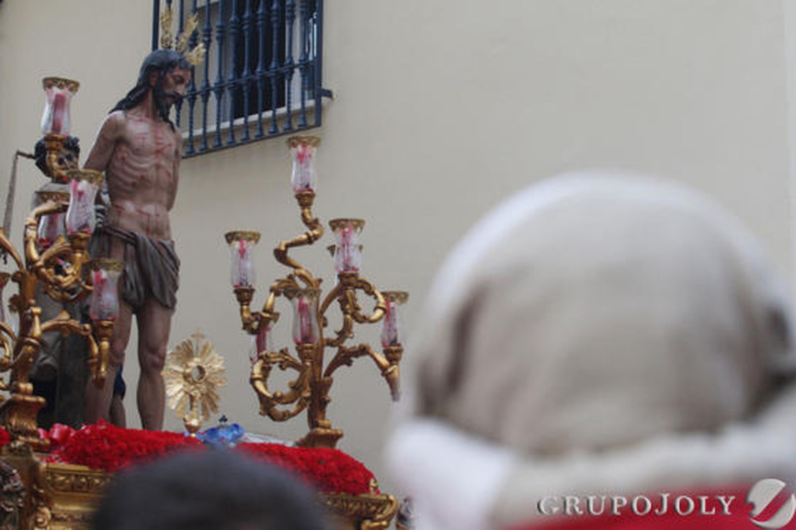 Flagelación y La Estrella por las calles de La Línea.

Foto: Paco Guerrero