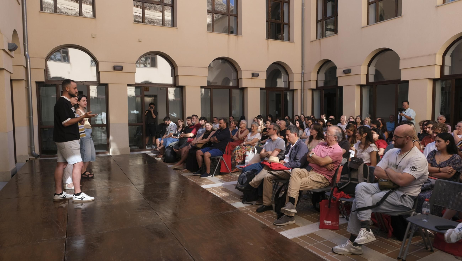 Recepción a los estudiantes del Festival de Vélez Blanco, en imágenes